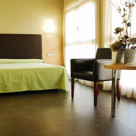 Pere Iii El Gran Szálloda 3*
