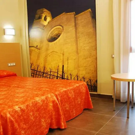Pere Iii El Gran Szálloda 3*