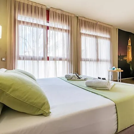 Pere Iii El Gran Szálloda 3*